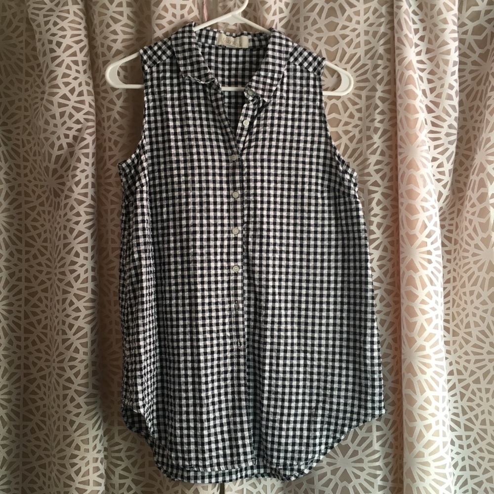 Seersucker gingham sleeveless top